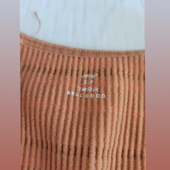 Tops, AERIE - Picture 2 of 2